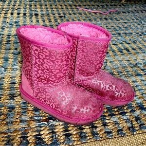 Lightly loved UGG sheepskin boots. Daughter outgrew